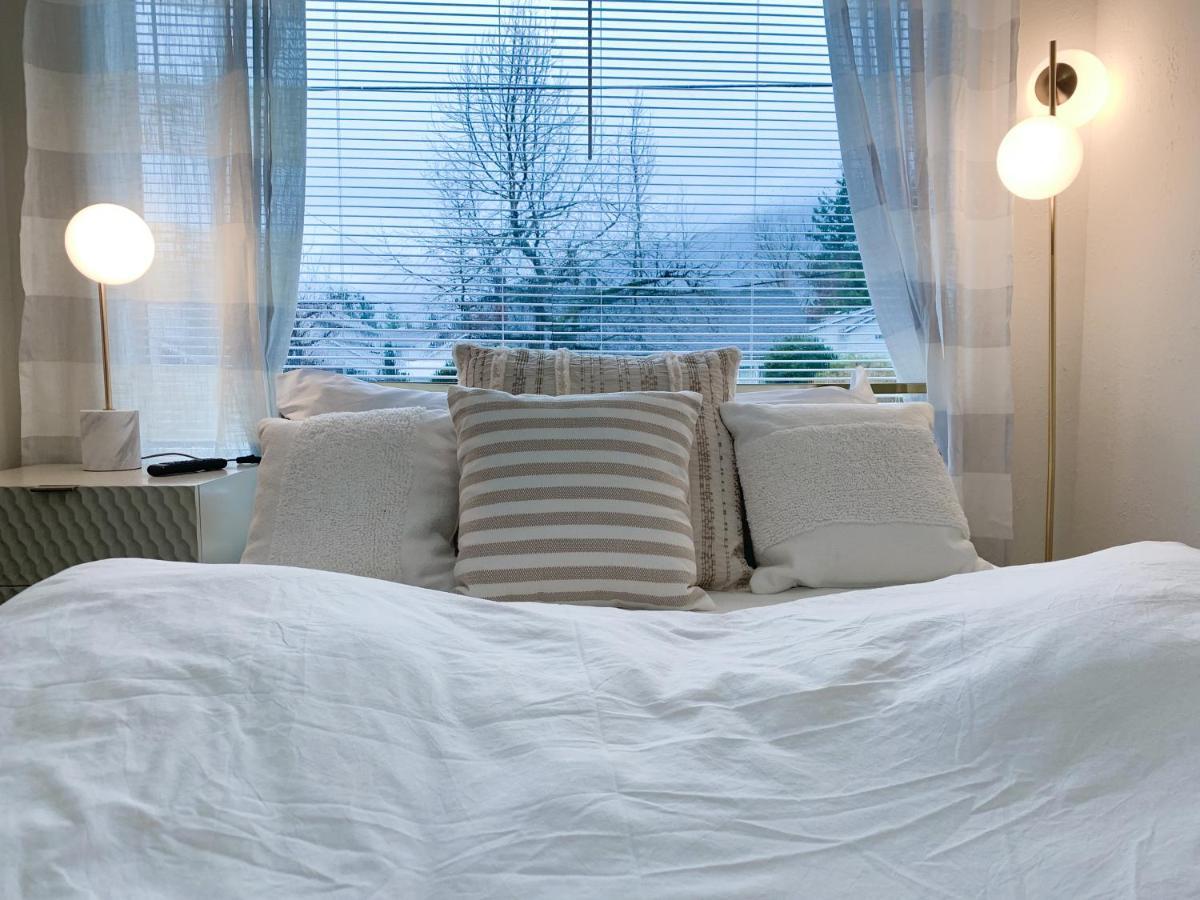 North Bend Downtown Cottage ภายนอก รูปภาพ