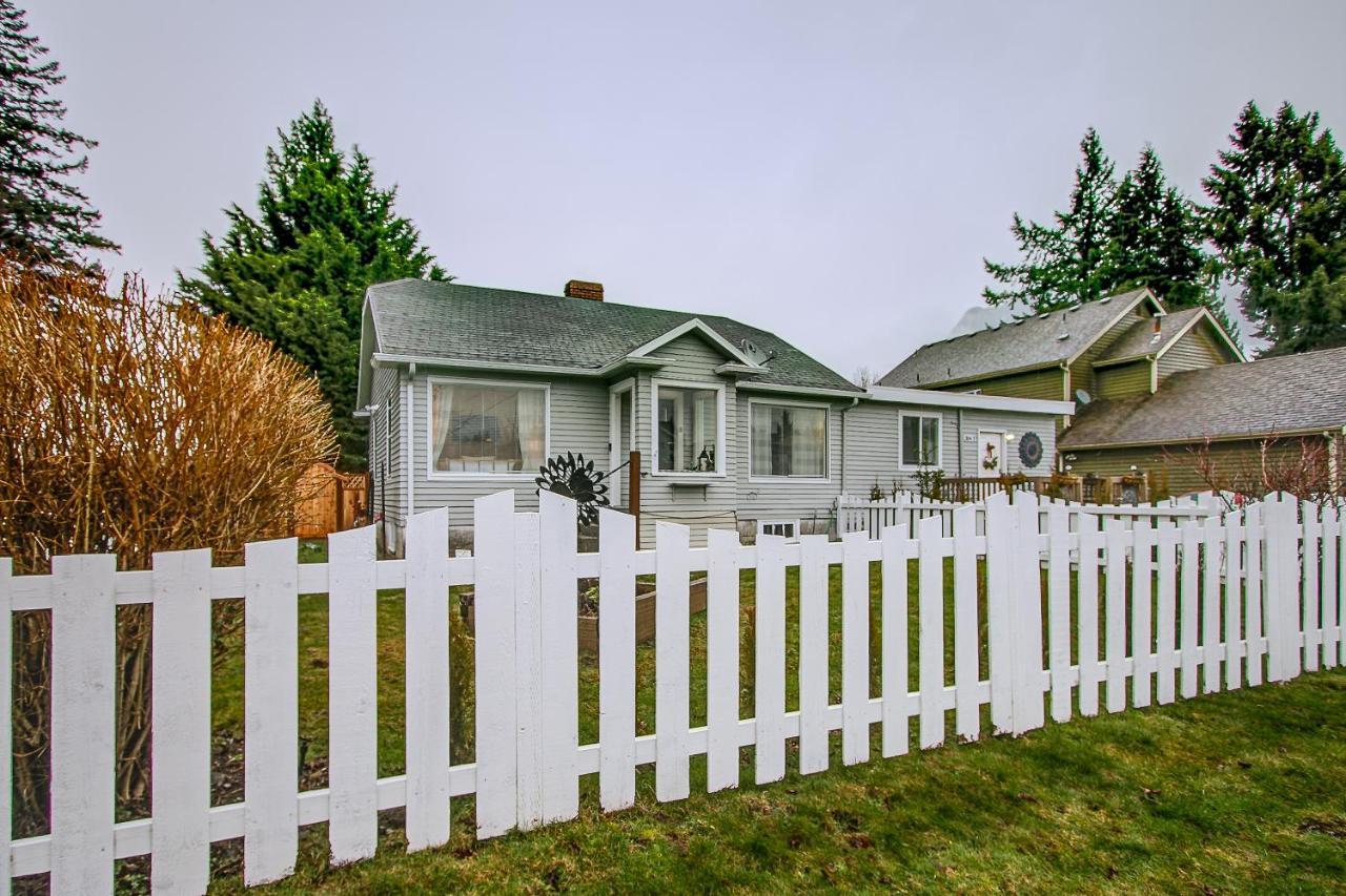 North Bend Downtown Cottage ภายนอก รูปภาพ