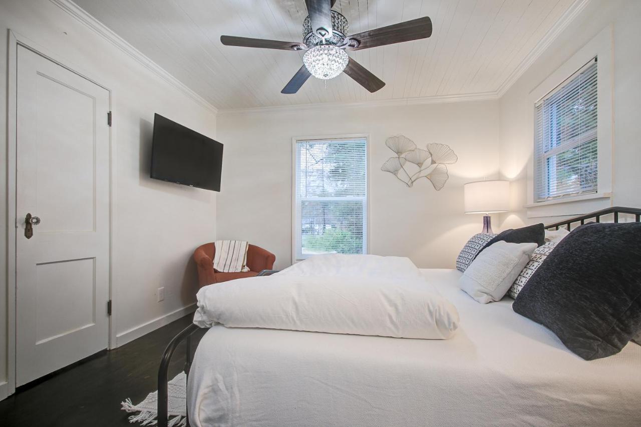 North Bend Downtown Cottage ภายนอก รูปภาพ
